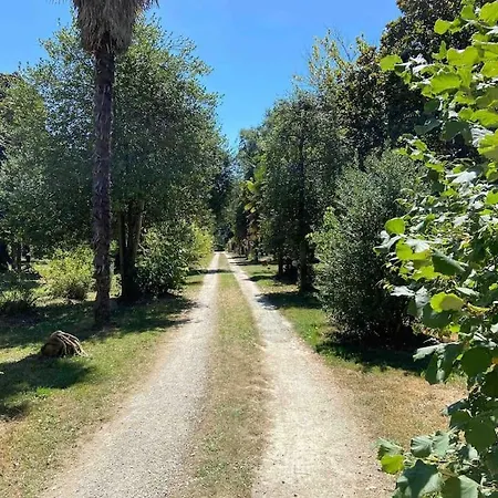 Domaine Des Airs De Toscane 度假居 Cazeres