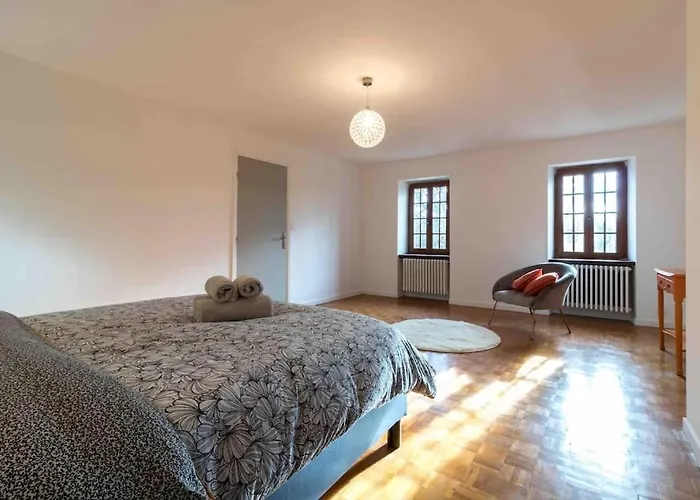 펜션 Domaine Des Airs De Toscane Cazeres